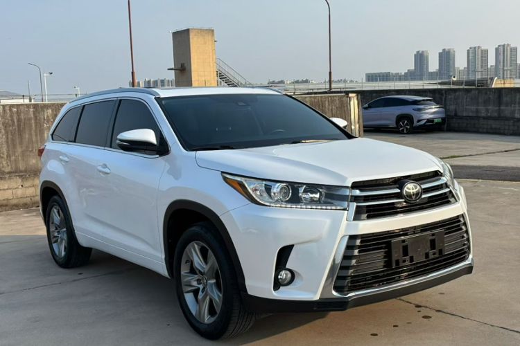 Used Toyota Highlander 2018 2.0T Four-Wheel Drive Prestige Version 7 Seats China V Emission Standard Exterior 1