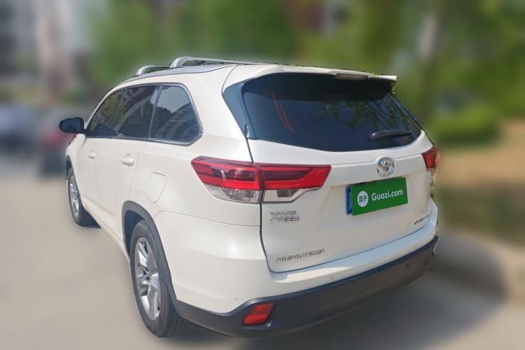 Used Toyota Highlander 2018 2.0T Four-Wheel Drive Luxury Edition 7 Seats China V Emission Standard Exterior 3
