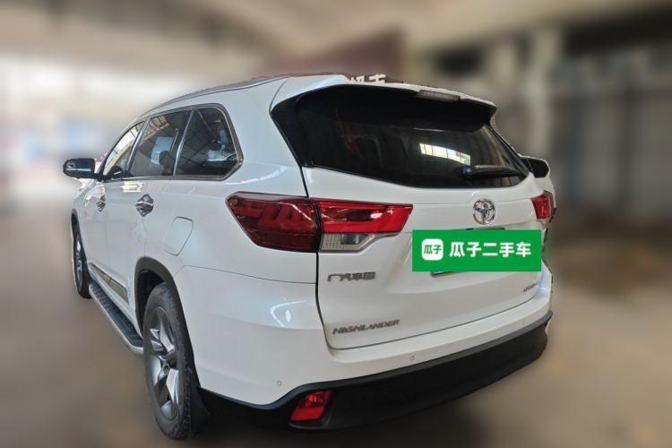 Used Toyota Highlander 2018 2.0T Four-Wheel Drive Luxury Version 7 Seats China VI Standard Exterior 3