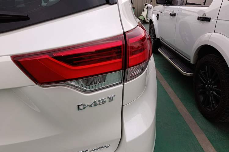 Used Toyota Highlander 2018 2.0T Four-Wheel Drive Prestige Version 7 Seats China VI Standard Exterior 3