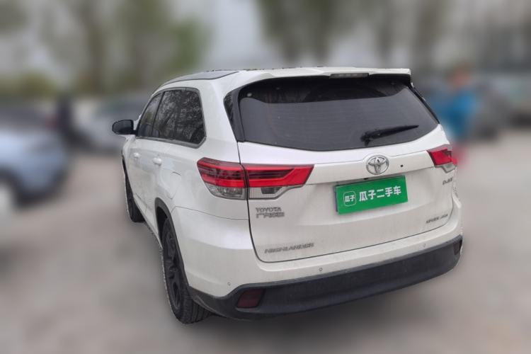 Used Toyota Highlander 2018 2.0T Four-Wheel Drive Prestige Version 7 Seats China V Emission Standard Exterior 3