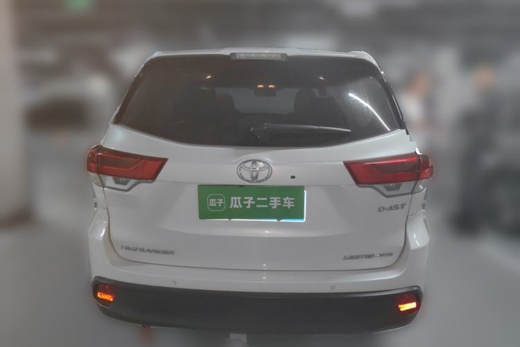 Used Toyota Highlander 2018 2.0T Four-Wheel Drive Supreme Edition 7-Seater China VI Exterior 4