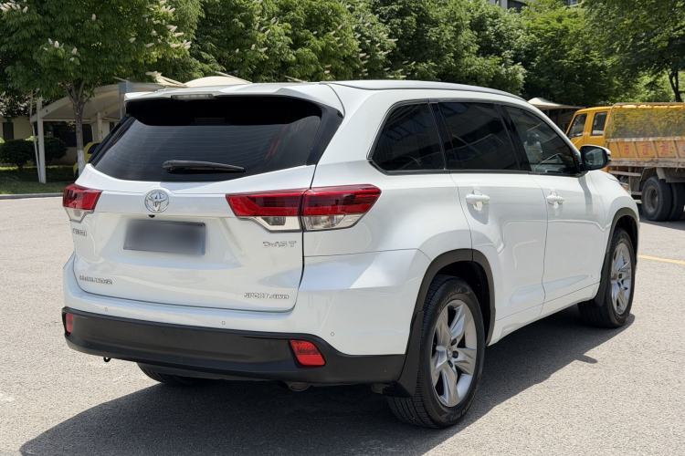Used Toyota Highlander 2018 2.0T Four-Wheel Drive Luxury Version 7 Seats China VI Standard Exterior 4