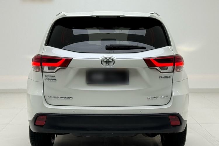 Used Toyota Highlander 2018 2.0T Four-Wheel Drive Luxury Edition 7 Seats China V Emission Standard Exterior 4
