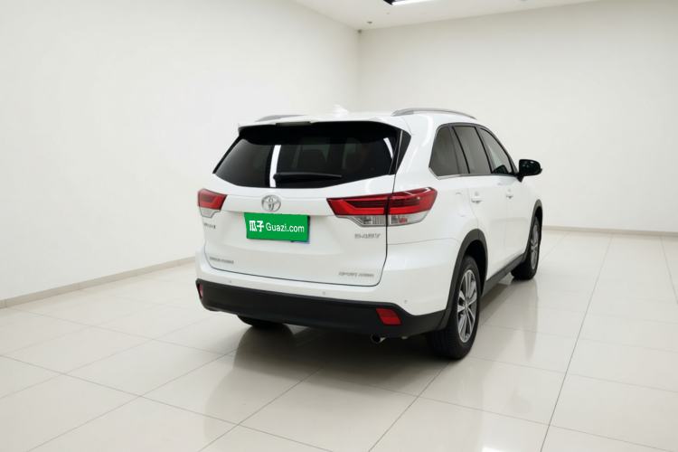 Used Toyota Highlander 2018 2.0T Four-Wheel Drive Luxury Version 7 Seats China VI Standard Exterior 4