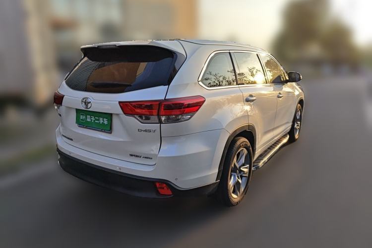 Used Toyota Highlander 2018 2.0T Four-Wheel Drive Luxury Version 7 Seats China VI Standard Exterior 5