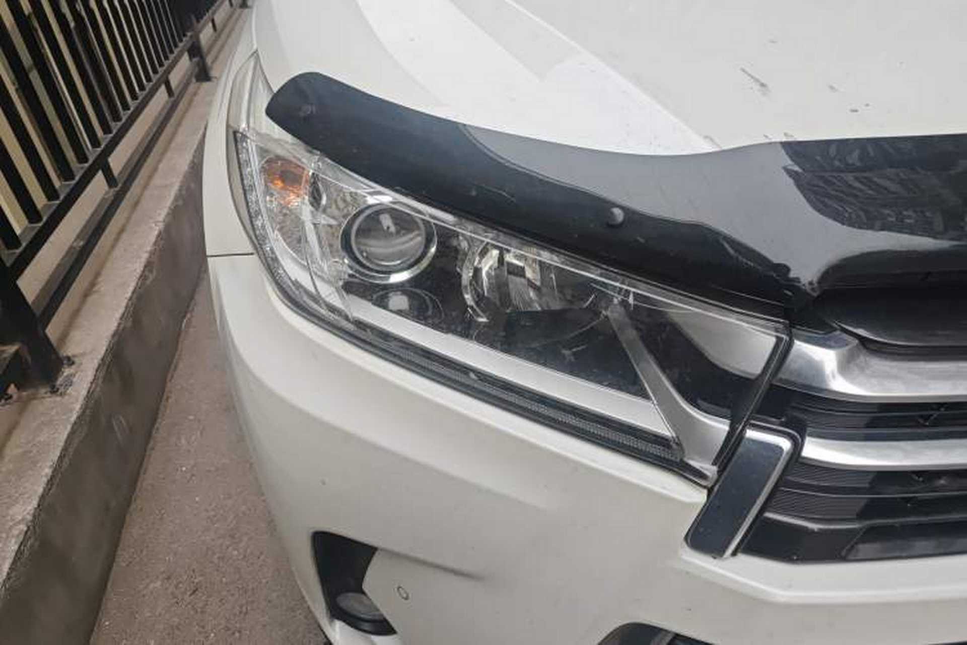 Used Toyota Highlander 2018 2.0T Four-Wheel Drive Prestige Version 7 Seats China V Emission Standard Exterior 6