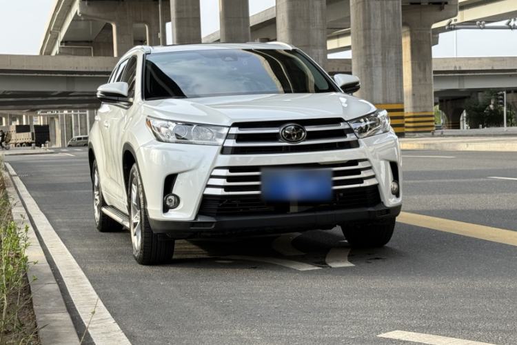 Used Toyota Highlander 2018 2.0T Four-Wheel Drive Luxury Version 7 Seats China VI Standard Exterior 8