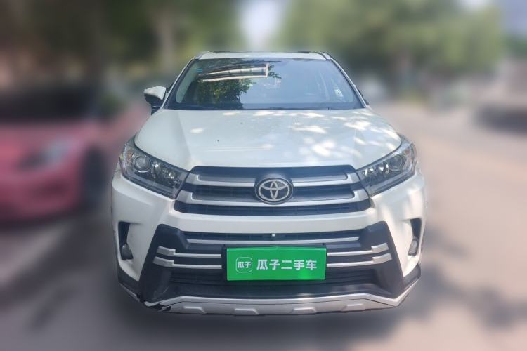 Used Toyota Highlander 2018 2.0T Four-Wheel Drive Luxury Edition 7 Seats China V Emission Standard Front