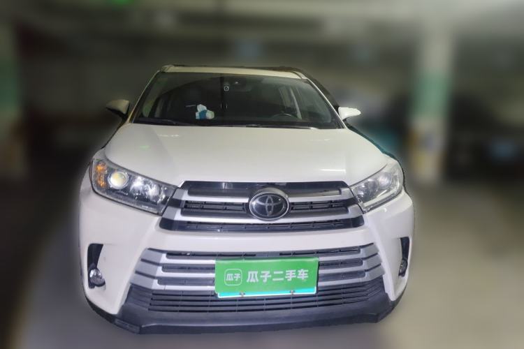 Used Toyota Highlander 2018 2.0T Four-Wheel Drive Luxury Edition 7 Seats China V Emission Standard Front