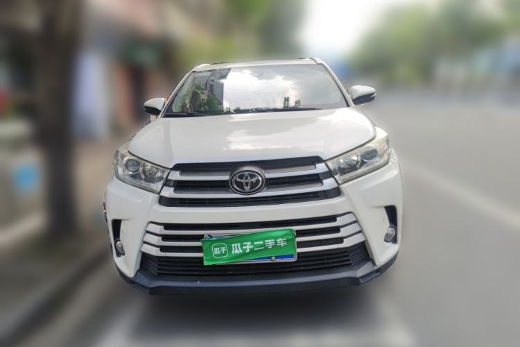 Used Toyota Highlander 2018 2.0T Four-Wheel Drive Luxury Edition 7 Seats China V Emission Standard Front