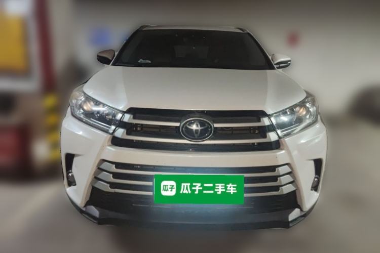 Used Toyota Highlander 2018 2.0T Four-Wheel Drive Luxury Version 7 Seats China VI Standard Front