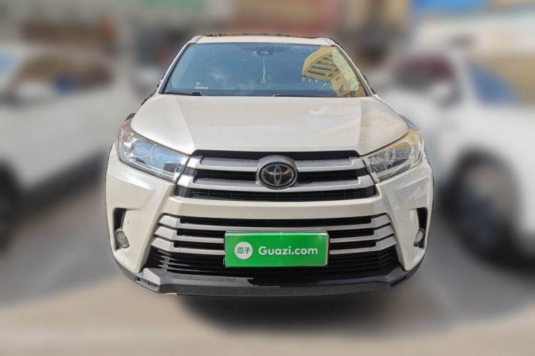 Used Toyota Highlander 2018 2.0T Four-Wheel Drive Luxury Edition 7 Seats China V Emission Standard Front