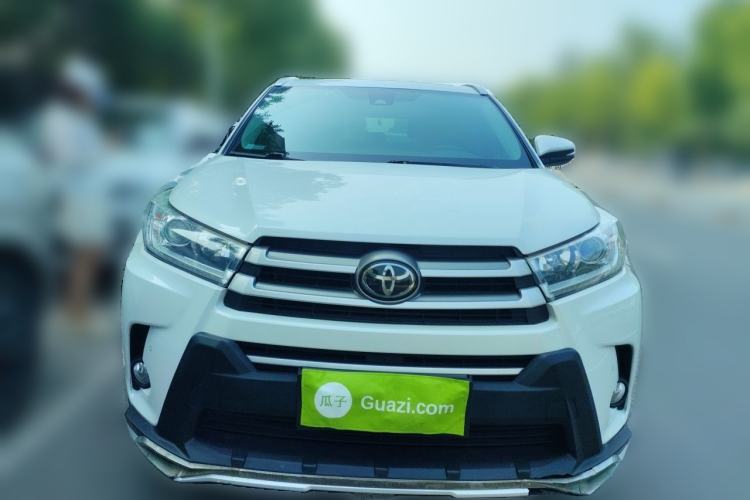 Used Toyota Highlander 2018 2.0T Four-Wheel Drive Luxury Version 7 Seats China VI Standard Front