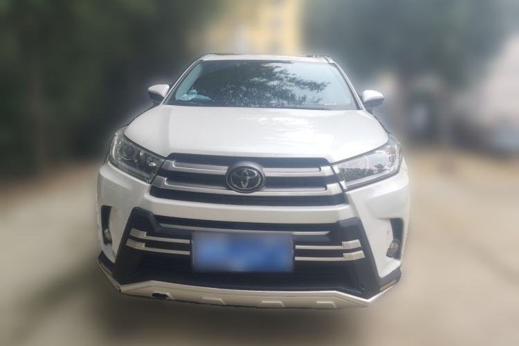 Used Toyota Highlander 2018 2.0T Four-Wheel Drive Luxury Version 7 Seats China VI Standard Front