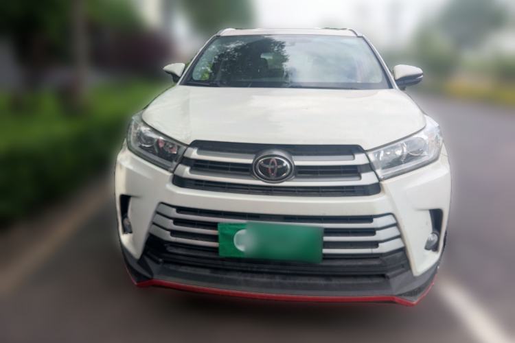 Used Toyota Highlander 2018 2.0T Four-Wheel Drive Luxury Version 7 Seats China VI Standard Front