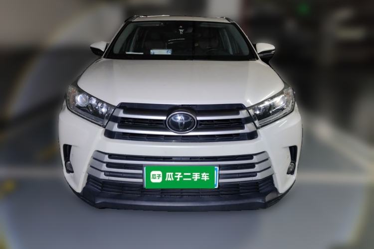 Used Toyota Highlander 2018 2.0T Four-Wheel Drive Luxury Edition 7 Seats China V Emission Standard Front