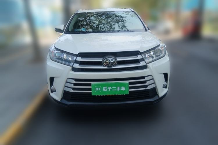 Used Toyota Highlander 2018 2.0T Four-Wheel Drive Luxury Version 7 Seats China VI Standard Front