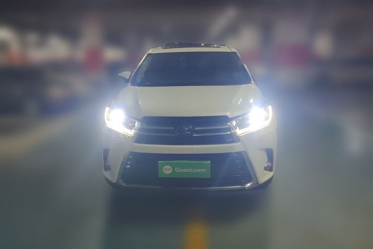 Used Toyota Highlander 2018 2.0T Four-Wheel Drive Prestige Version 7 Seats China VI Standard Front
