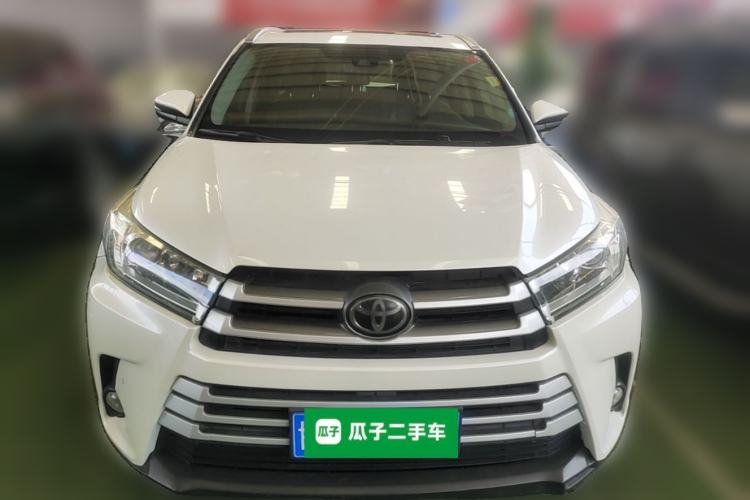 Used Toyota Highlander 2018 2.0T Four-Wheel Drive Luxury Edition 7 Seats China V Emission Standard Front