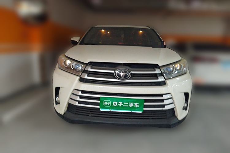 Used Toyota Highlander 2018 2.0T Four-Wheel Drive Luxury Edition 7 Seats China V Emission Standard Front