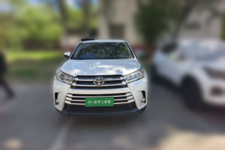 Used Toyota Highlander 2018 2.0T Two-Wheel Drive Elite Version 5 Seats China VI Standard Front