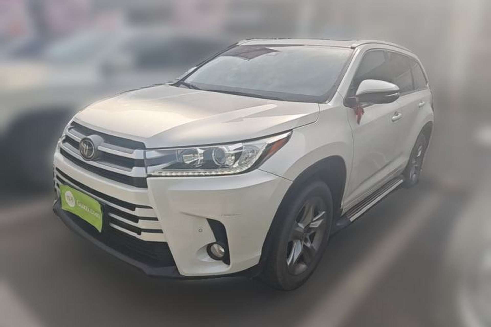 Used Toyota Highlander 2018 2.0T Four-Wheel Drive Luxury Edition 7 Seats China V Emission Standard Front Left 45 Deg