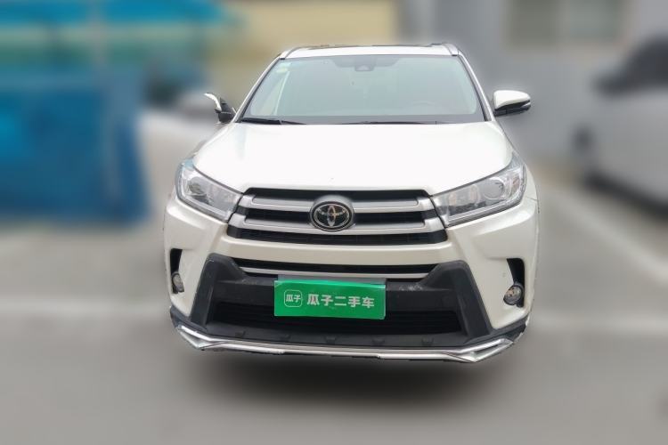 Used Toyota Highlander 2018 2.0T Four-Wheel Drive Luxury Edition 7 Seats China V Emission Standard Front