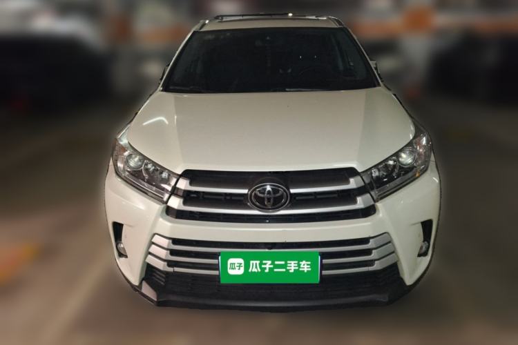 Used Toyota Highlander 2018 2.0T Four-Wheel Drive Luxury Edition 7 Seats China V Emission Standard Front