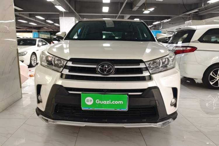 Used Toyota Highlander 2018 2.0T Four-Wheel Drive Luxury Version 7 Seats China VI Standard Front