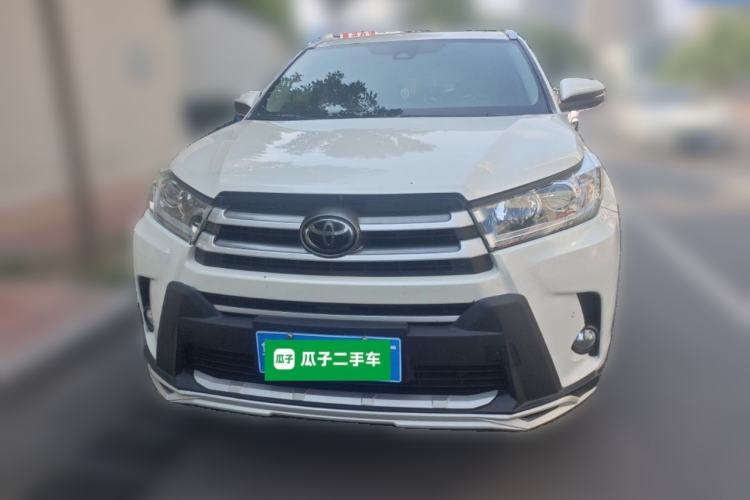 Used Toyota Highlander 2018 2.0T Four-Wheel Drive Luxury Version 7 Seats China VI Standard Front