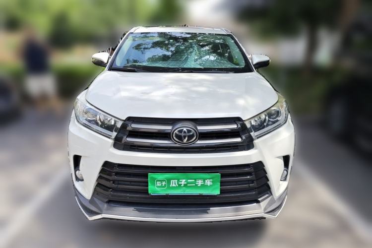 Used Toyota Highlander 2018 2.0T Four-Wheel Drive Luxury Edition 7 Seats China V Emission Standard Front