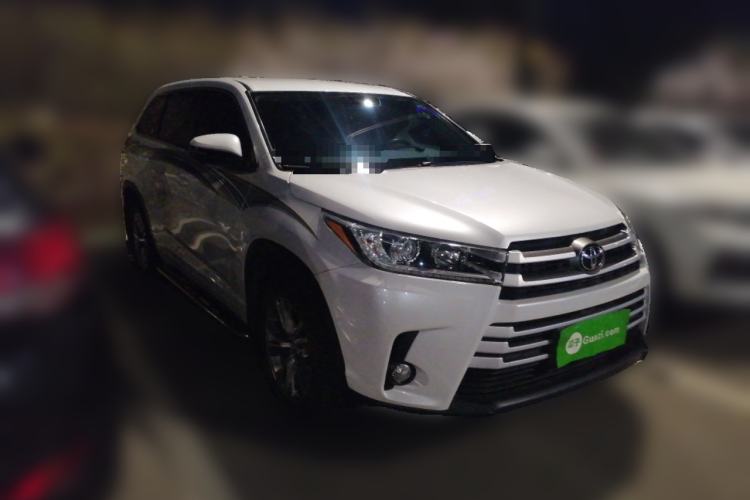 Used Toyota Highlander 2018 2.0T Four-Wheel Drive Elite Edition 7 Seats China VI Standard Front Right 45 Deg