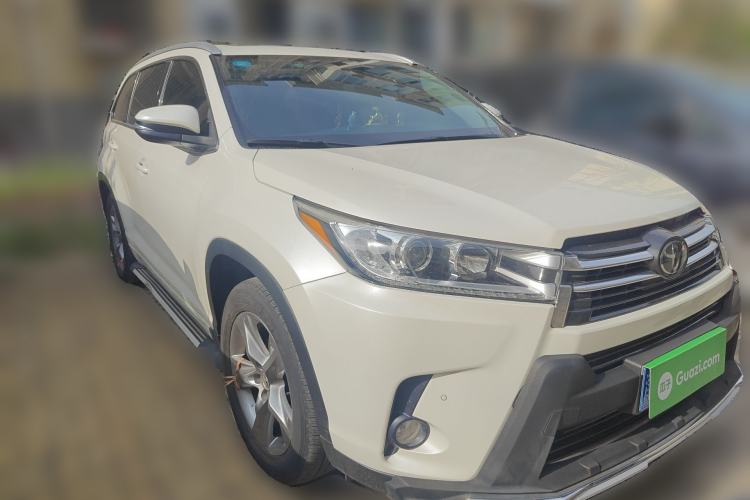 Used Toyota Highlander 2018 2.0T Four-Wheel Drive Prestige Version 7 Seats China V Emission Standard Front Right 45 Deg