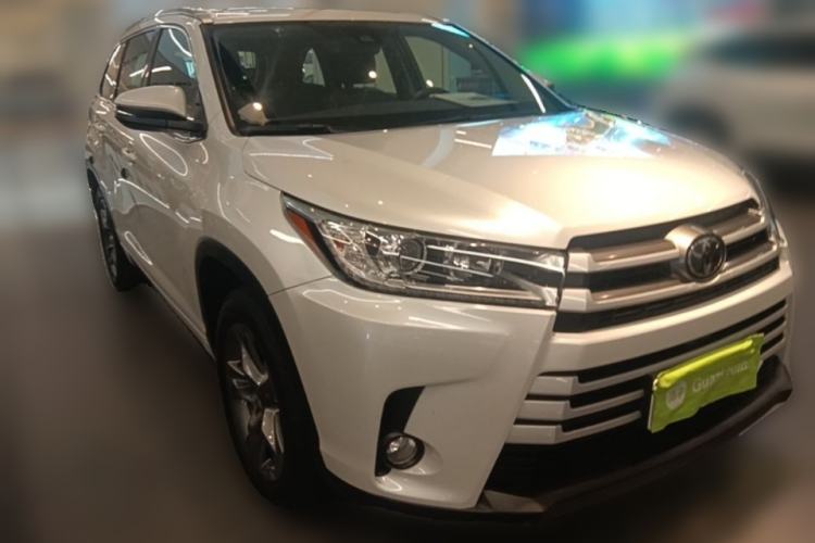 Used Toyota Highlander 2018 2.0T Four-Wheel Drive Luxury Version 7 Seats China VI Standard Front Right 45 Deg