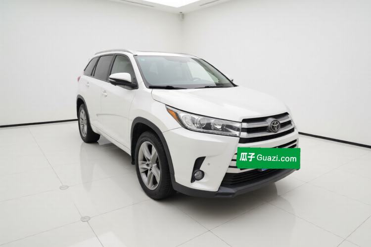 Used Toyota Highlander 2018 2.0T Four-Wheel Drive Prestige Version 7 Seats China VI Standard Front Right 45 Deg