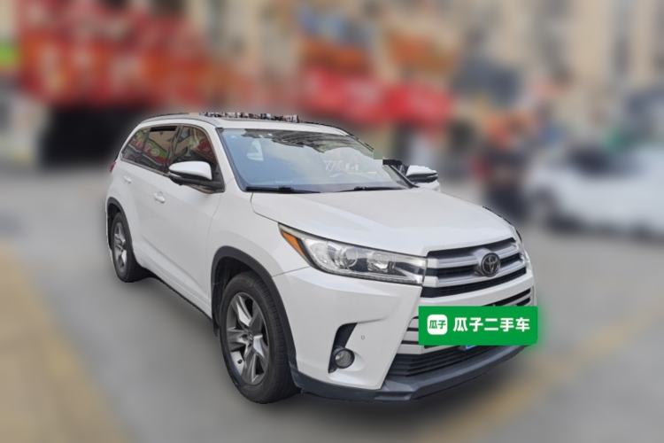 Used Toyota Highlander 2018 2.0T Four-Wheel Drive Prestige Version 7 Seats China VI Standard Front Right 45 Deg