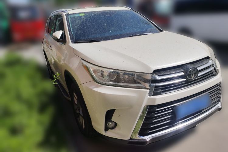 Used Toyota Highlander 2018 2.0T Four-Wheel Drive Prestige Version 7 Seats China V Emission Standard Front Right 45 Deg