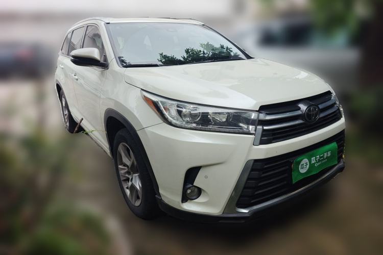 Used Toyota Highlander 2018 2.0T Four-Wheel Drive Prestige Version 7 Seats China VI Standard Front Right 45 Deg