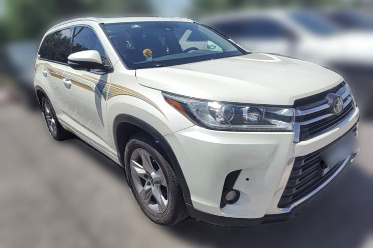 Used Toyota Highlander 2018 2.0T Four-Wheel Drive Prestige Version 7 Seats China V Emission Standard Front Right 45 Deg