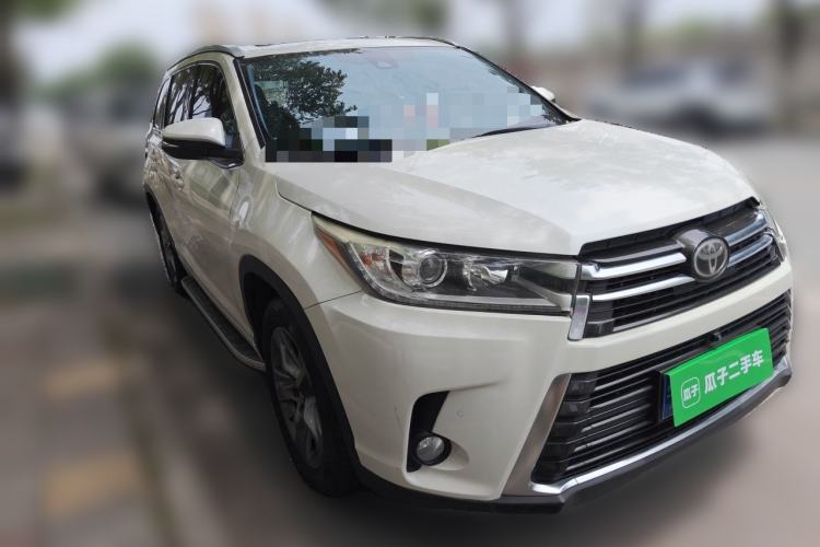 Used Toyota Highlander 2018 2.0T Four-Wheel Drive Prestige Version 7 Seats China VI Standard Front Right 45 Deg