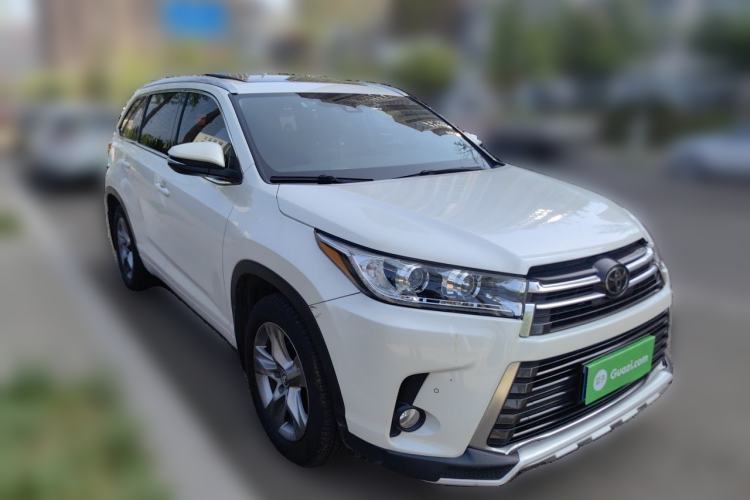 Used Toyota Highlander 2018 2.0T Four-Wheel Drive Prestige Version 7 Seats China VI Standard Front Right 45 Deg