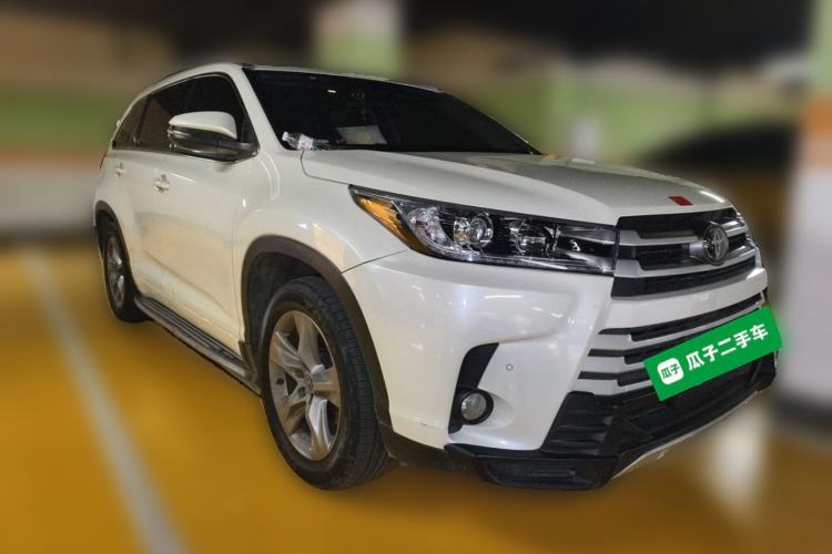 Used Toyota Highlander 2018 2.0T Four-Wheel Drive Luxury Version 7 Seats China VI Standard Front Right 45 Deg