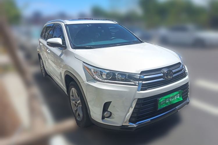 Used Toyota Highlander 2018 2.0T Four-Wheel Drive Prestige Version 7 Seats China VI Standard Front Right 45 Deg