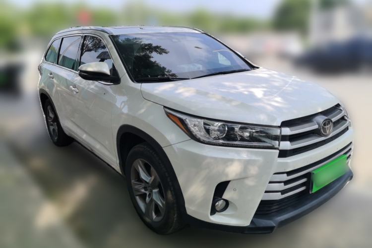 Used Toyota Highlander 2018 2.0T Four-Wheel Drive Luxury Version 7 Seats China VI Standard Front Right 45 Deg