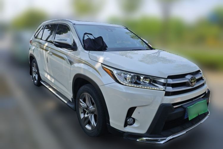 Used Toyota Highlander 2018 2.0T Four-Wheel Drive Luxury Version 7 Seats China VI Standard Front Right 45 Deg