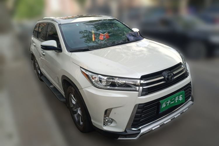 Used Toyota Highlander 2018 2.0T Four-Wheel Drive Prestige Version 7 Seats China V Emission Standard Front Right 45 Deg
