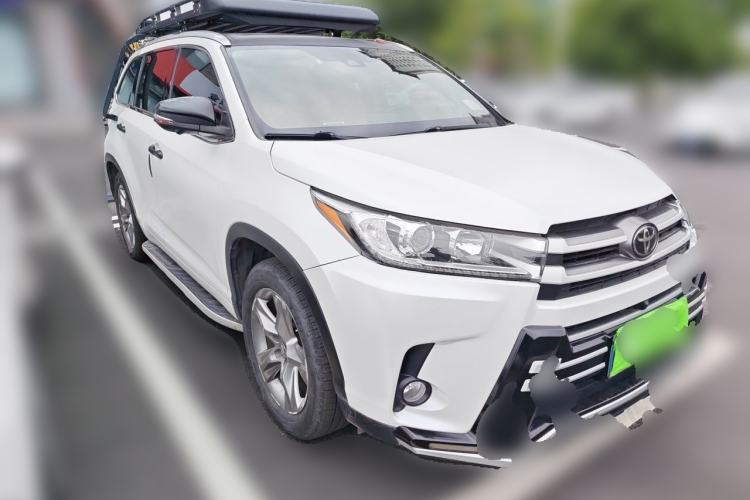Used Toyota Highlander 2018 2.0T Four-Wheel Drive Luxury Version 7 Seats China VI Standard Front Right 45 Deg