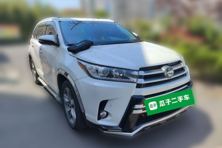 Used Toyota Highlander 2018 2.0T Four-Wheel Drive Luxury Version 7 Seats China VI Standard Front Right 45 Deg