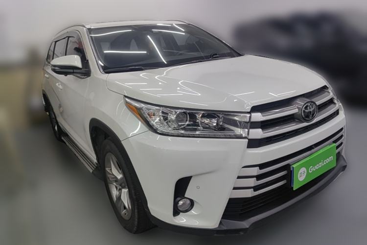 Used Toyota Highlander 2018 2.0T Four-Wheel Drive Luxury Version 7 Seats China VI Standard Front Right 45 Deg